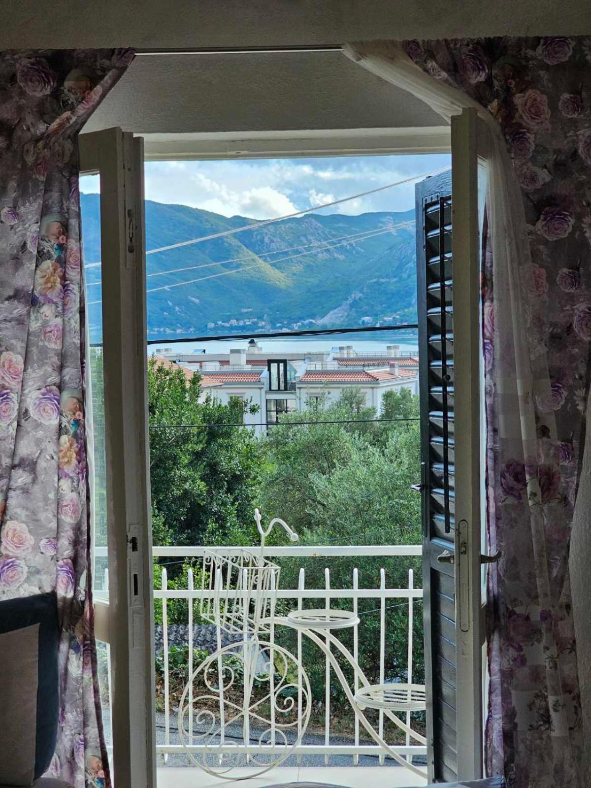Ab Apartmani Risan Kotor Exterior foto
